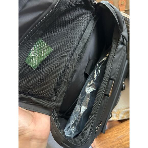 Sunny 16 The Voyager Camera Backpack - Picture 13 of 15